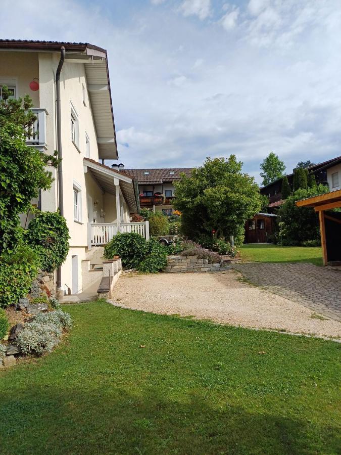 Ferienwohnung Wenzl Schnaitsee Exterior foto